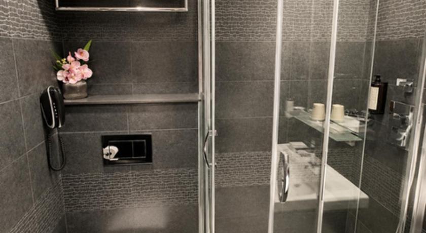 Image of Deluxe Single Room 2