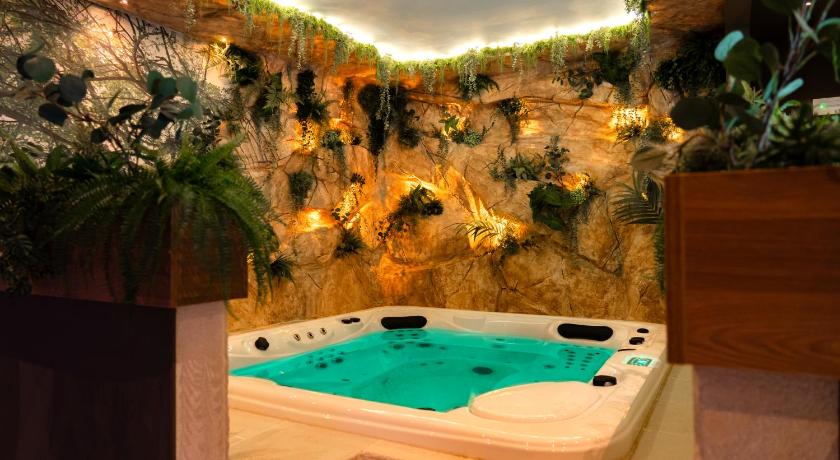 TubHotel