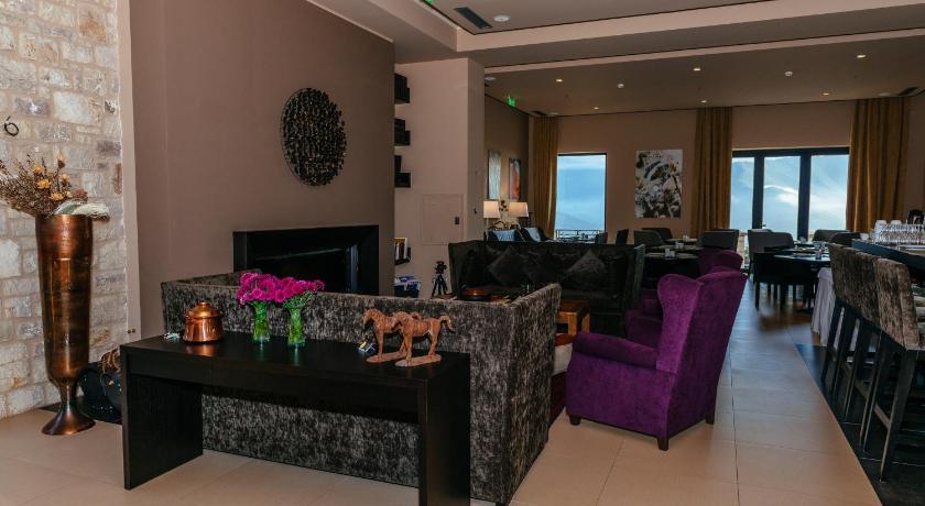 Levidi Suites photo