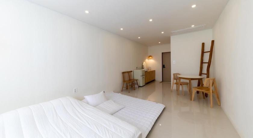 Image of Double Room 6