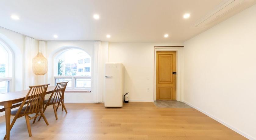 Image of Double Room 16