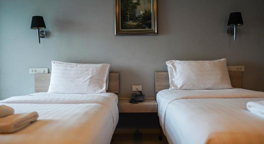 Image of Twin Room with Balcony 7