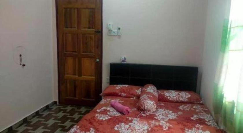 OYO Home 90577 Safi Homestay - image 50
