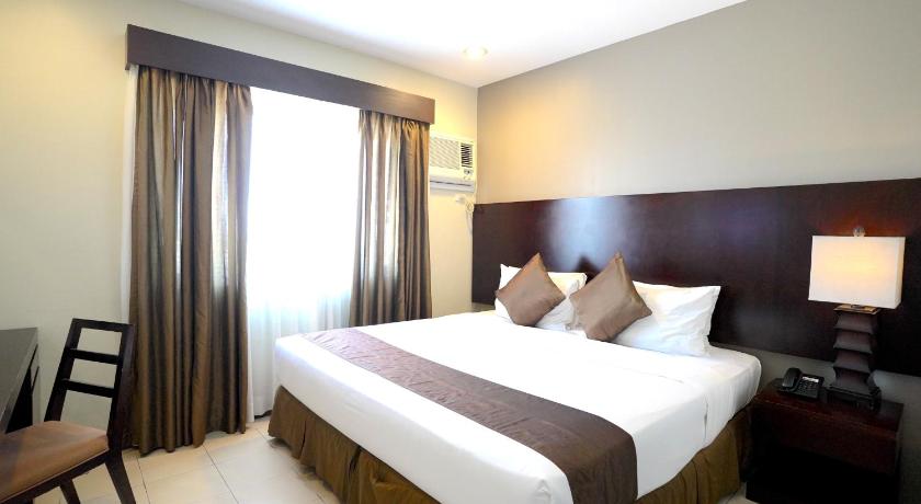 Image of Executive Suite 4