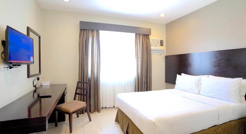 Image of Superior Suite 11