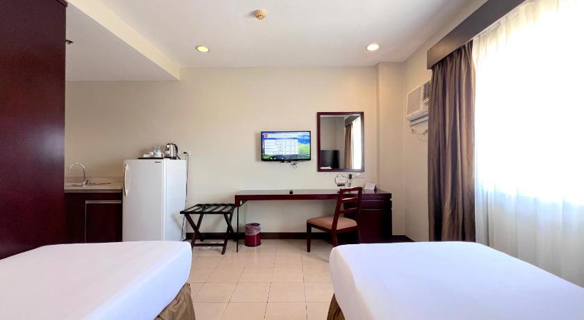 Image of Superior Suite 14