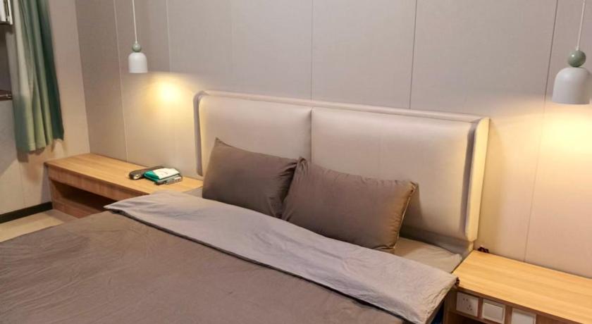 우루무치 Tiancheng International Youth Hostel Urumqi 호텔 수영장