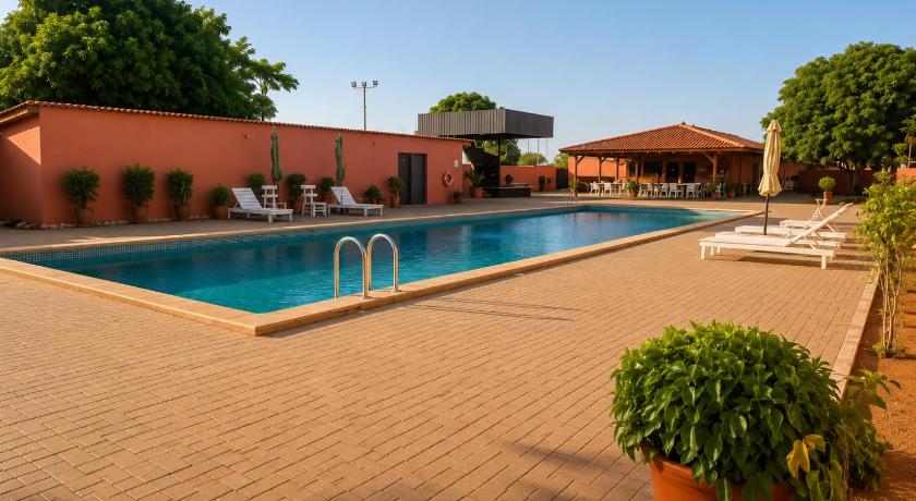 Viana Hotel