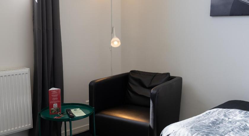 Image of Studio Apartment (1 Adult) 7