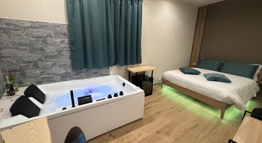 La Mora Rooms