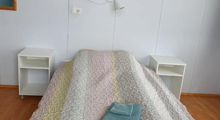 Image of Basic Triple Room with Shared Bathroom 3