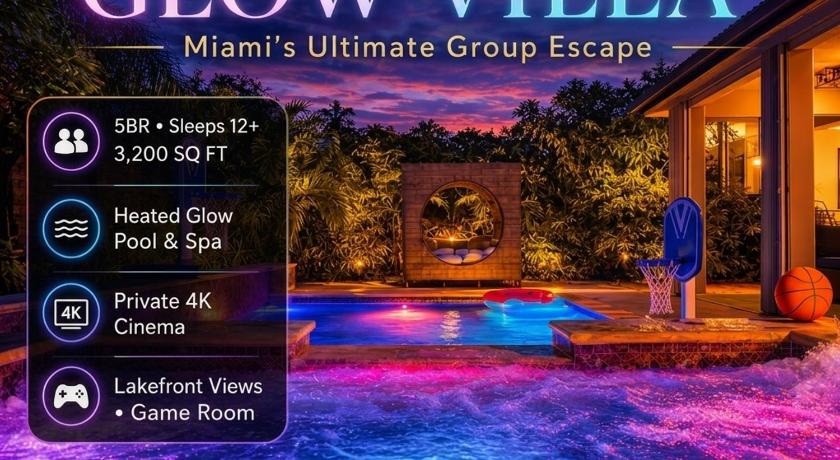 Luxury Miami Lakefront Glow Villa - 5BR - 4K Cinema - Heated Pool and Spa