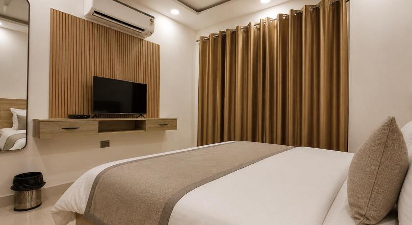 Hotel Woodmark - Sector 70 Noida - image 21
