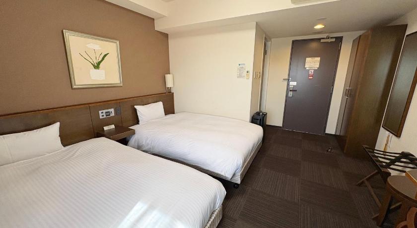 Image of Double Room - Non-Smoking 1