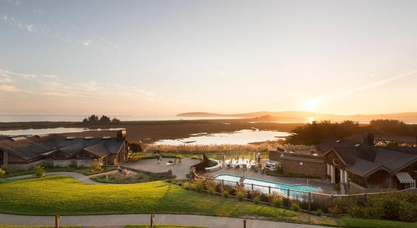 Bodega Bay Lodge