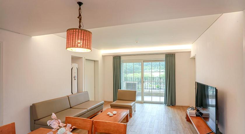 Image of Suite A 0