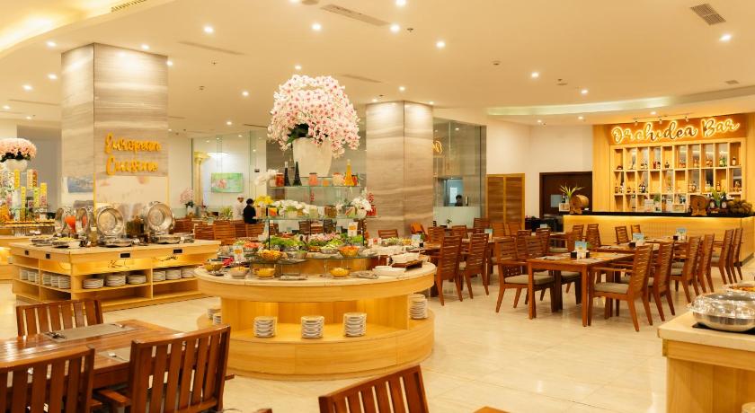 Foto Deluxe King Pemandangan Lautan (Deluxe King Ocean View) 10