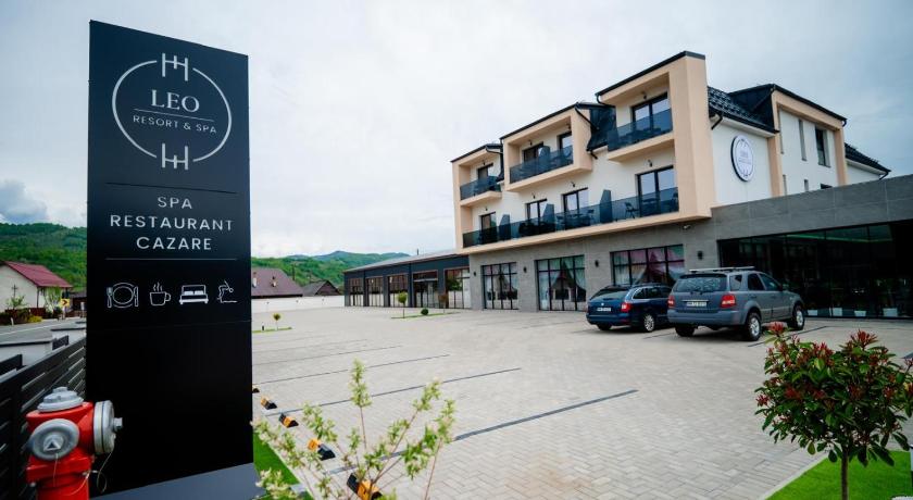 Leo Resort and Spa