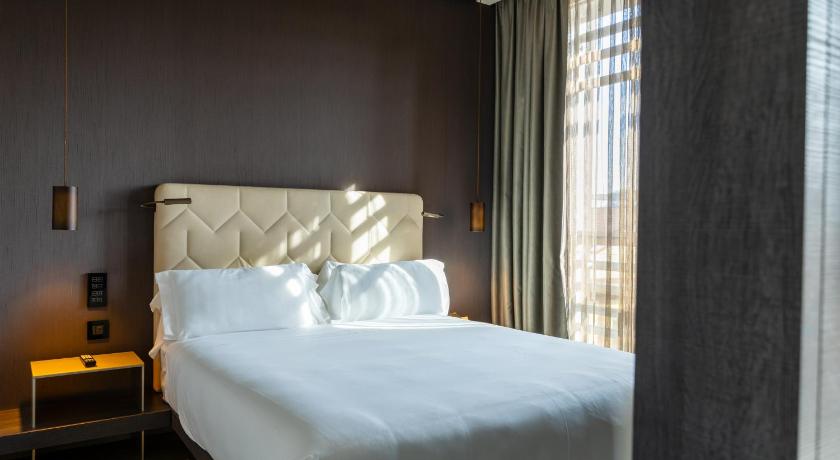 Image of Junior Suite 3