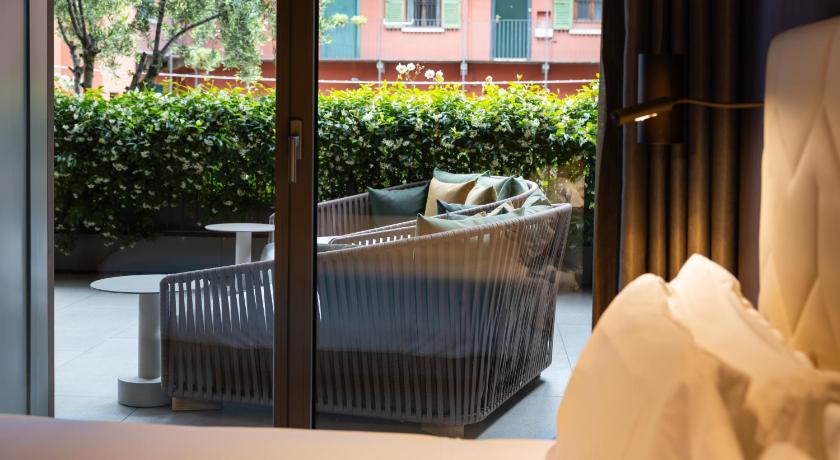 Image of Junior Suite with Terrace 6