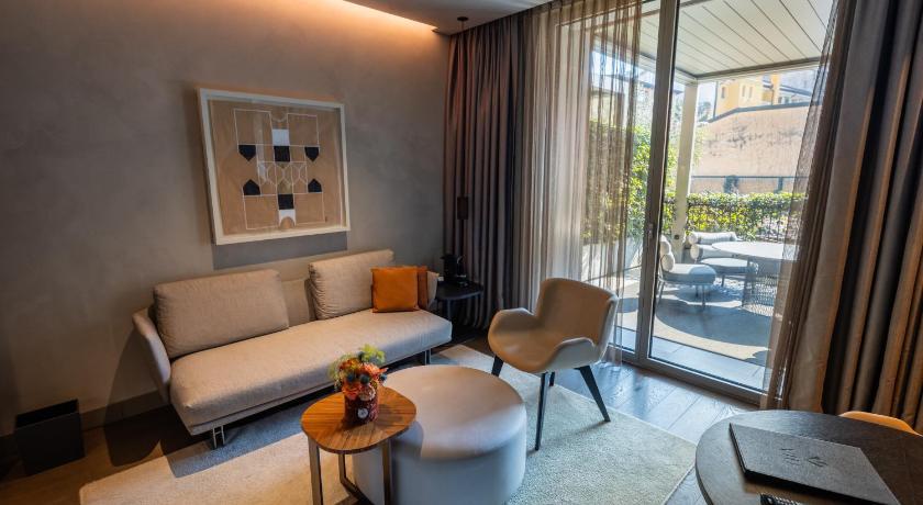 Image of Superior Junior Suite with Terrace 0