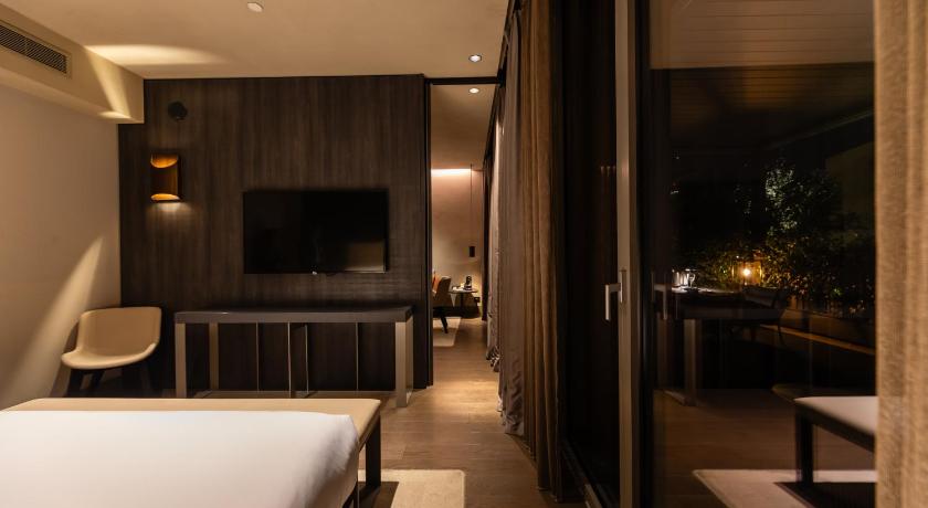 Image of Superior Junior Suite with Terrace 1
