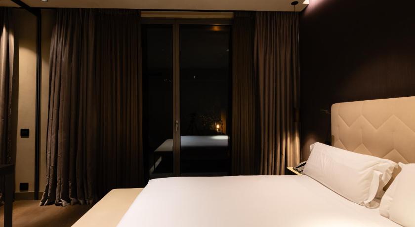 Image of Superior Junior Suite with Terrace 4