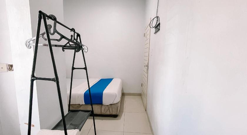 OYO 91283 Sg Premium Guest House - image 41