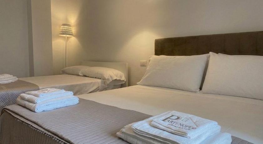 Partenopeo Rooms & Suite