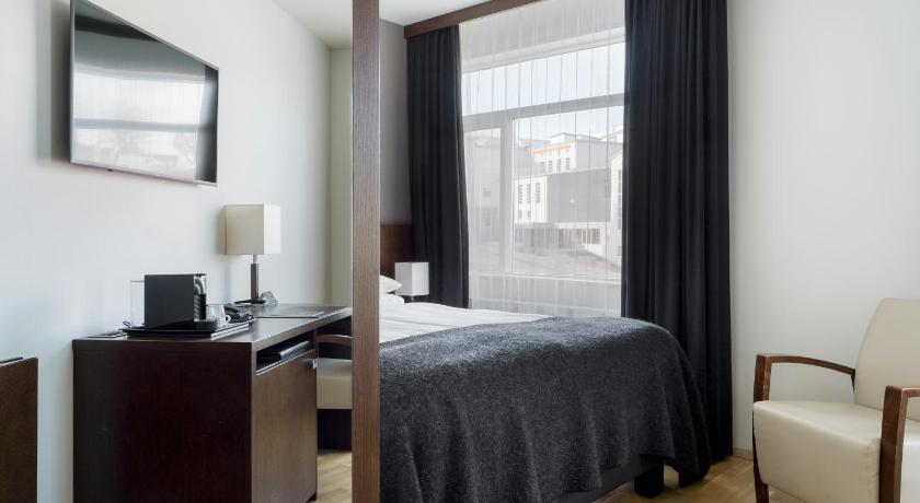 Image of Superior Double Room with Balcony 3