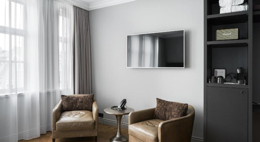Image of Superior Twin Room 5