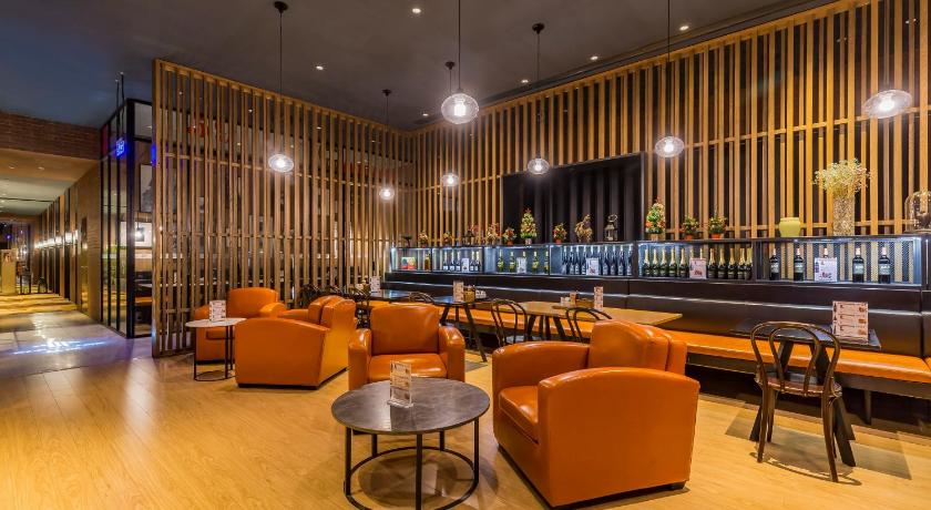 Beijing New World Center Tongpai Hotel – Beijing, NY