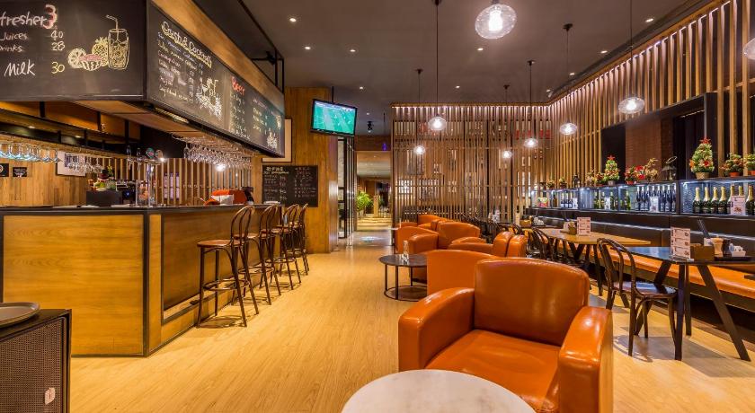 Beijing New World Center Tongpai Hotel – Beijing, NY