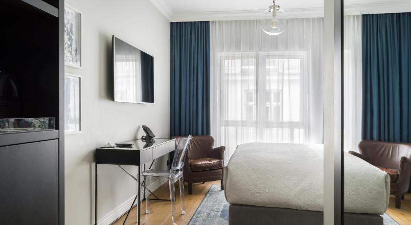 Image of Standard Double Room 3