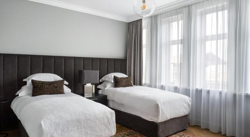 Image of Superior Twin Room 3