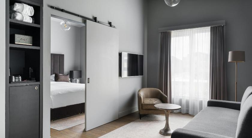 Image of Suite 0