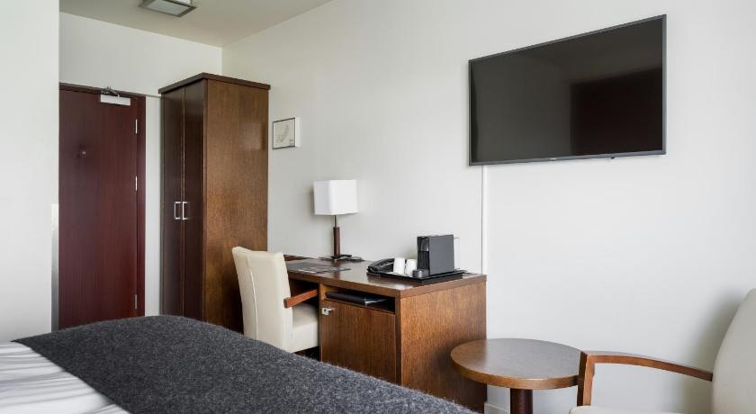 Image of Standard Double or Twin Room 12