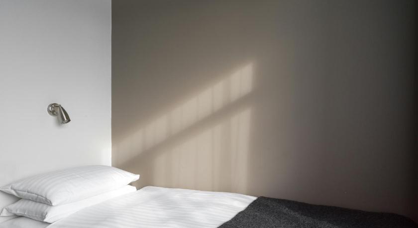 Image of Single Room 5
