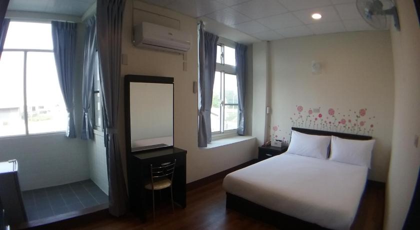 Image of Standard Double Room 0