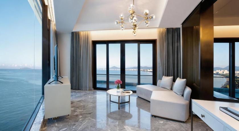 Rock Platinum Sea View Hotel – Sanya, SD