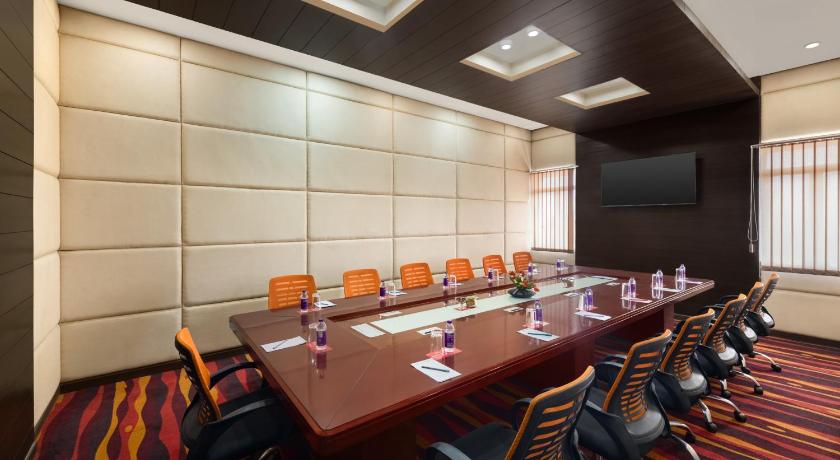 Ramada by Wyndham Bodh Gaya Mahabodhi - image 12