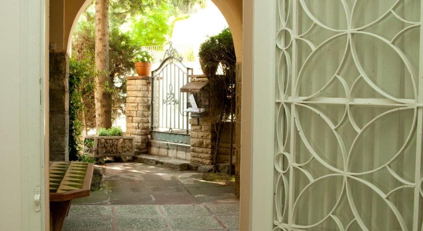 Tibidabo Apartments photo