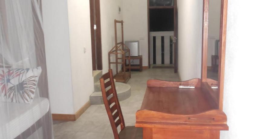 Beach House Habaraduwa photo