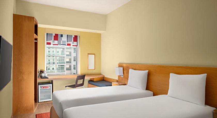 Image of Standard Twin Room 5