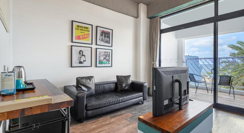 Image of Deluxe Double Suite 14
