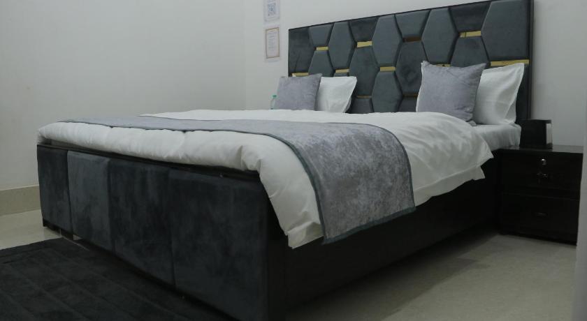HOTEL SANT KRIPA STAYS - image 31