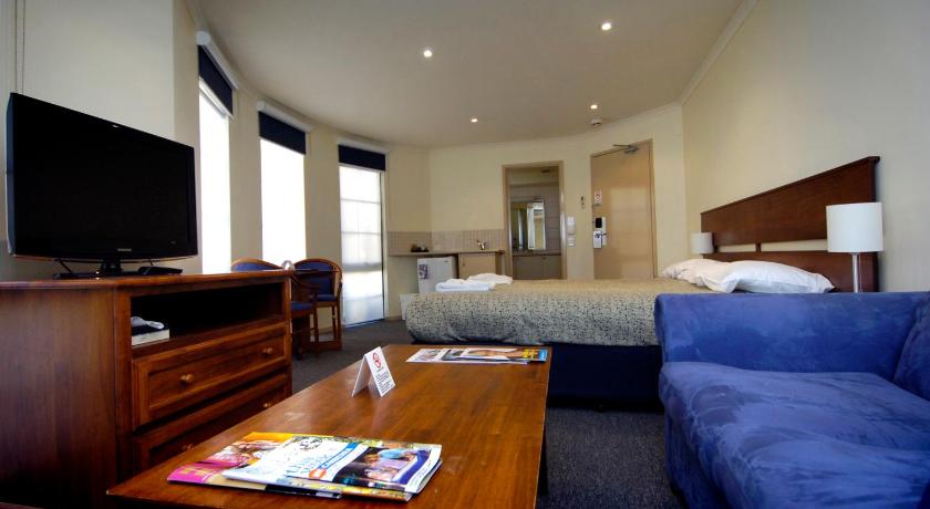 Canberra Parklands Central Apartment Hotel