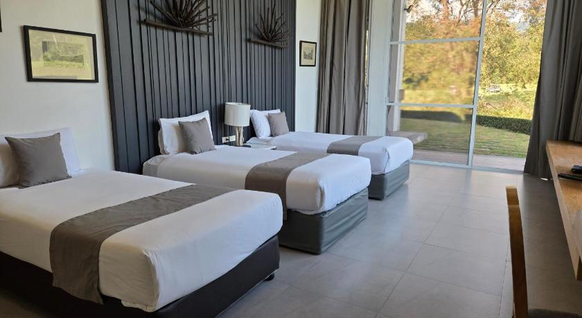 Image of Four-Bedroom Vacation Home 6