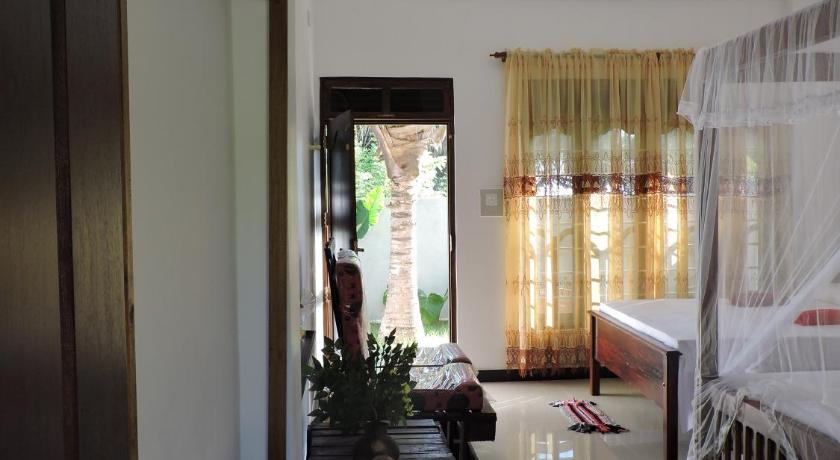Seadina Coral Home — Hotel in Matara