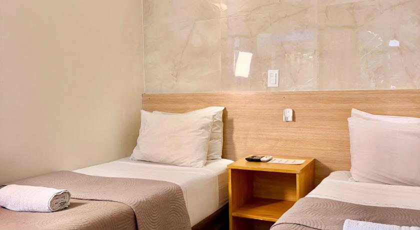 Image of Standard Twin Room 0
